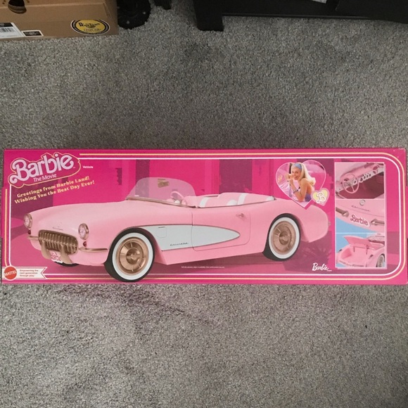 Barbie Pink Corvette Convertible. Barbie the movie collectible car - Picture 2 of 9